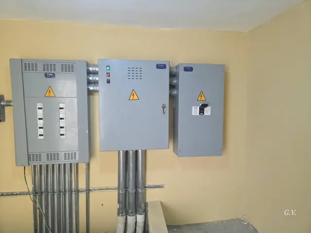 Obra de potencia eléctrica ejecutada por Kotch